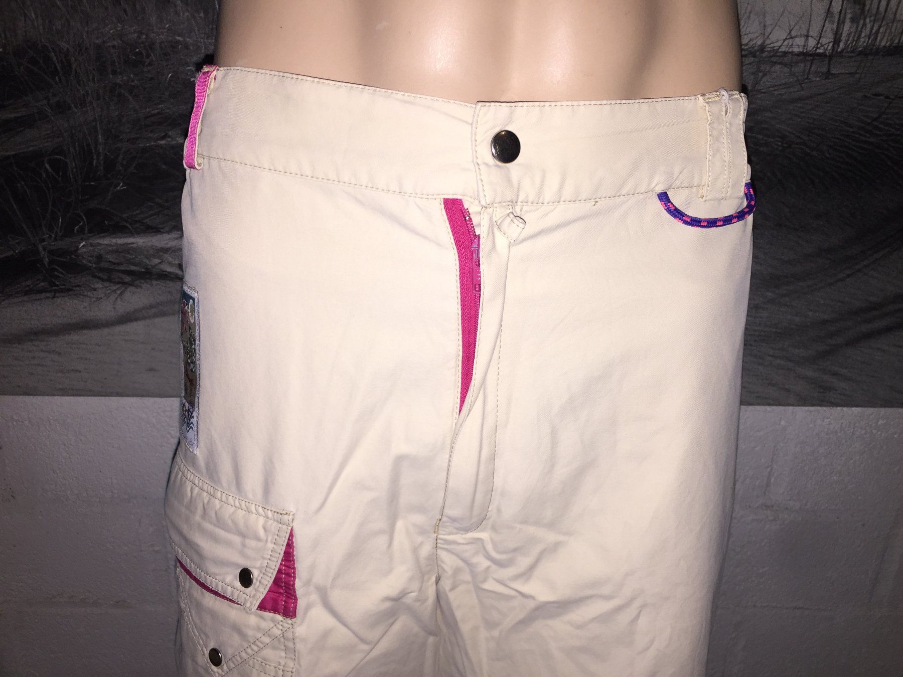 Pantaloni: Bermuda DEGRE 7    Taille/ Grosse L – Usato da Cossonay-ville venduto da Super-Price-Quality 8
