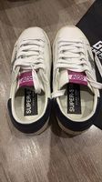 Baskets Golden Goose  Taille 38  Neuves