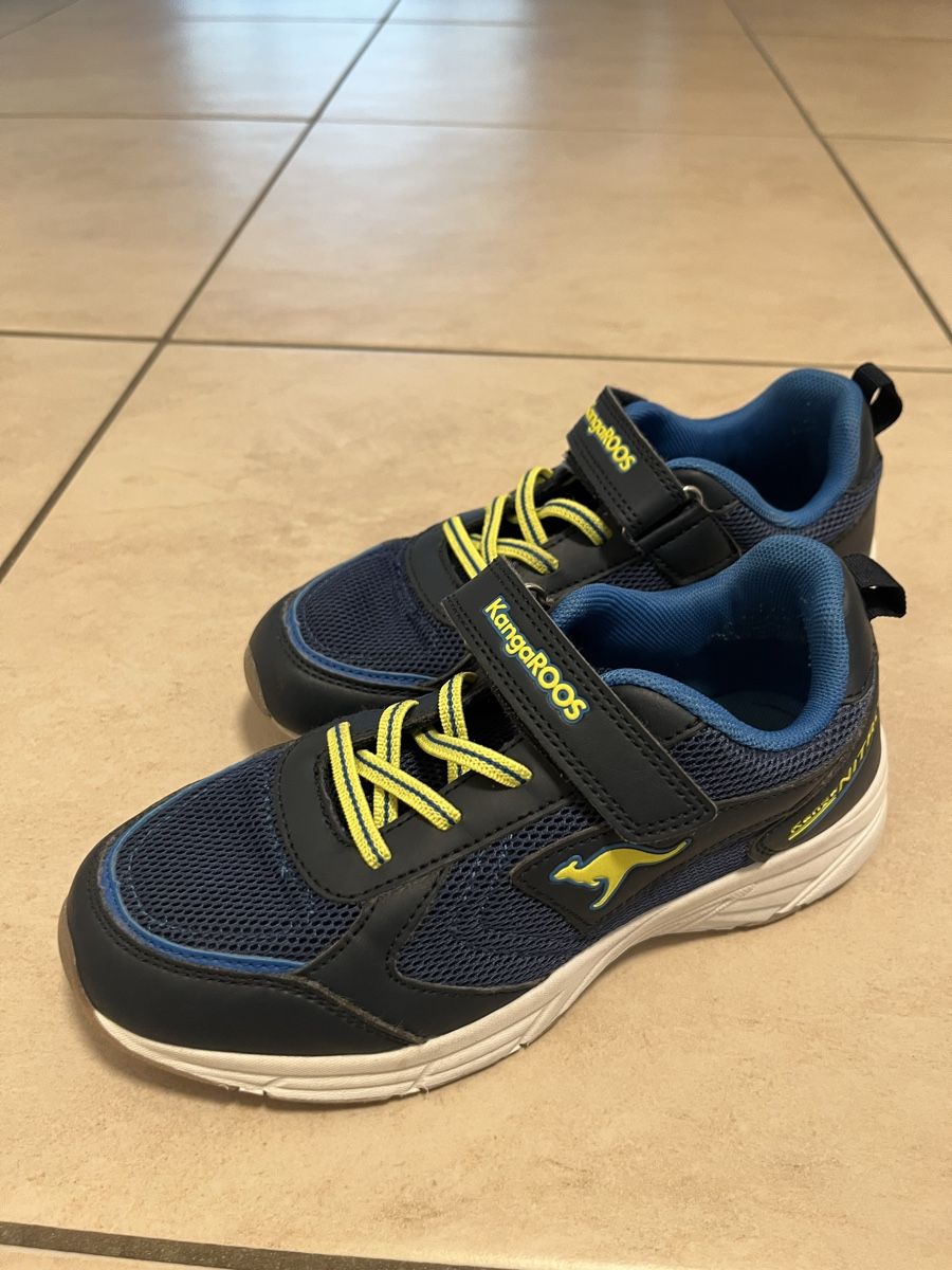 Dosenbach Chaussures garçon: Turnschuhe KangaROOS Gr.34 – D'occasion à Bülach par Papagei7 1