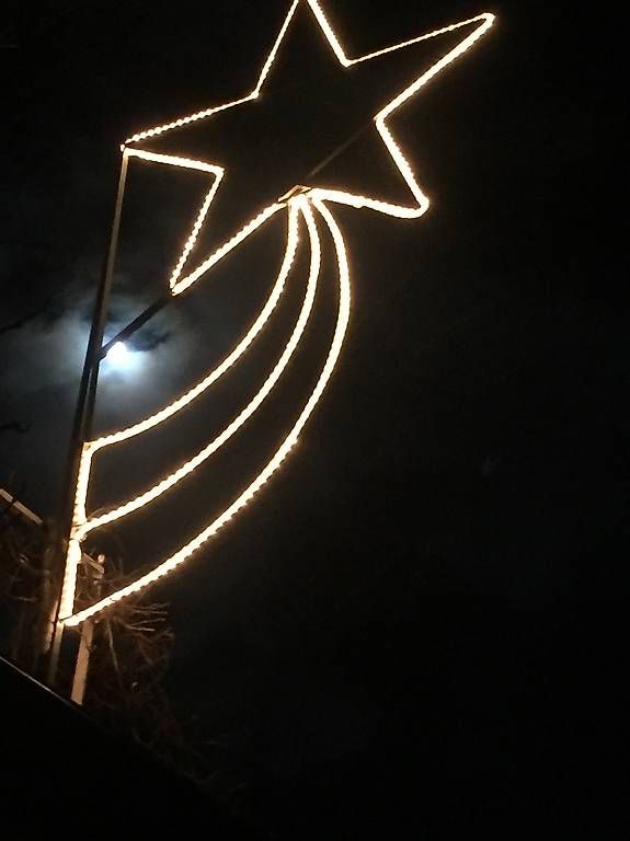 Tutte le decorazioni: Weihnachtsstern Metall mit Leuchtschlauch – Usato da Münsingen venduto da Moser99 1