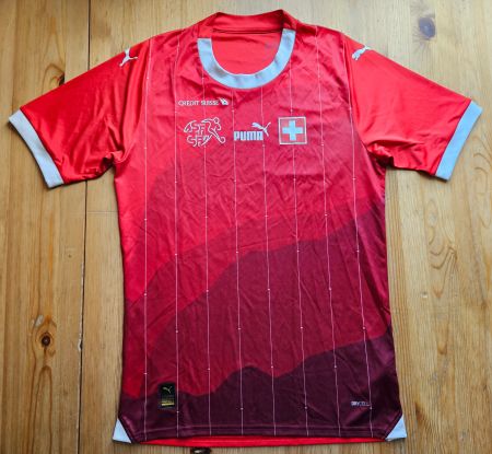 Trikot Schweiz Puma Gr. S Schweizer Fussball Nati WM