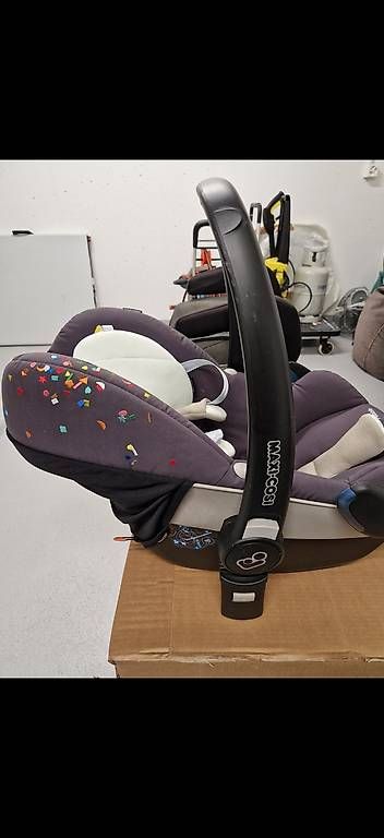 Auto-Kindersitze: Maxi-Cosi Pebble – Gebraucht aus Wohlen AG von nicolo08 2