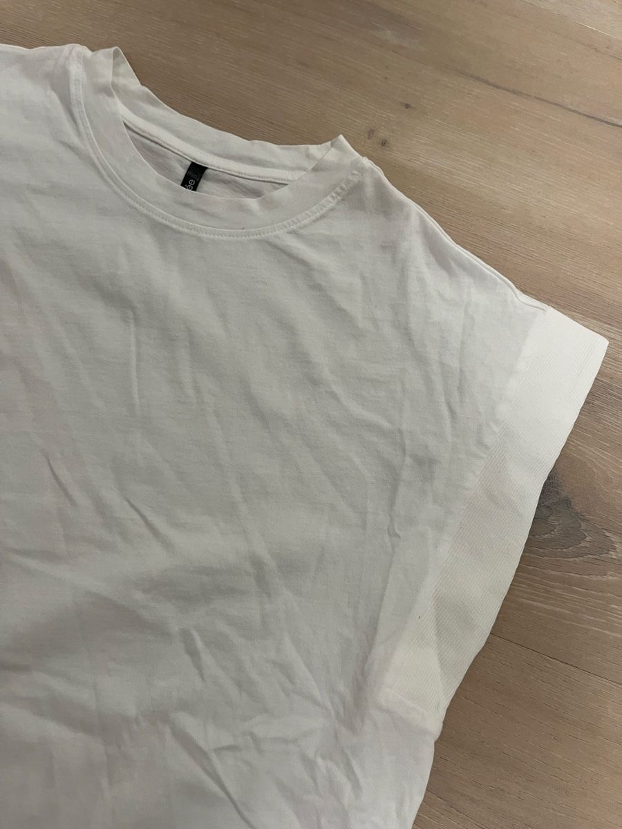 Tops: Top mit Kappenärmeln weiss S neu – Neu (gemäss Beschreibung) aus Birrwil von vanyboo 1