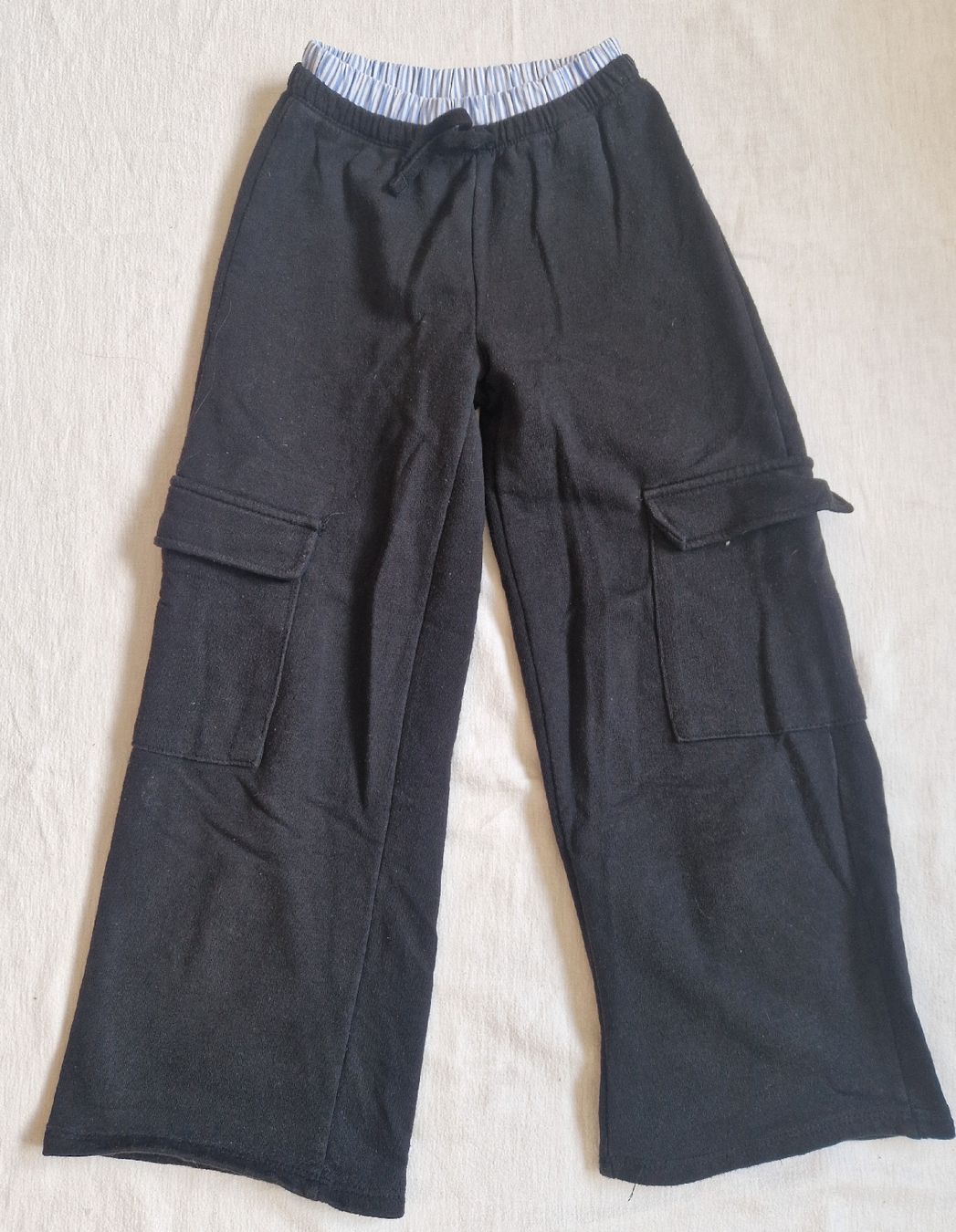 Zara Pantaloni: Zara Hose 140 schwarz, mit Seitentaschen – Usato da Muri b. Bern venduto da rol_xtf8