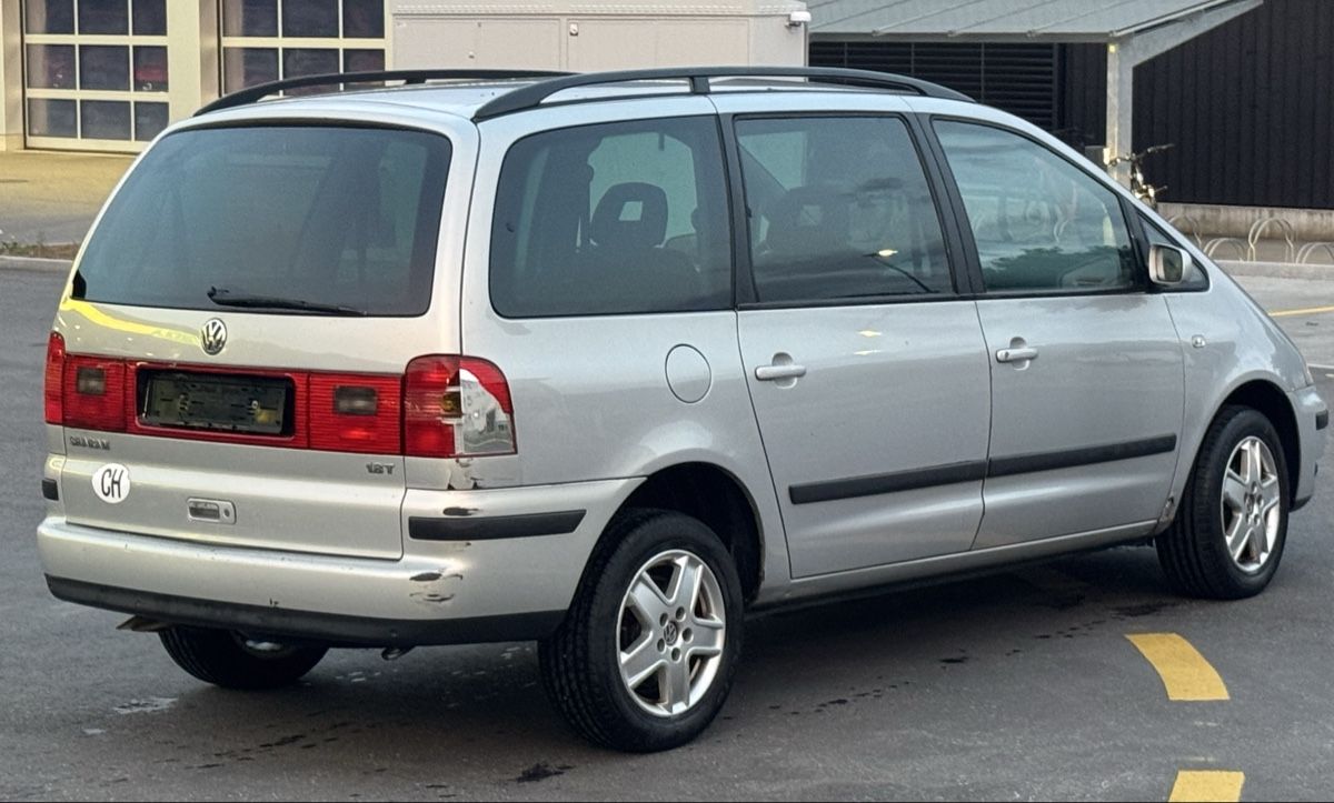 VW Automobili: Vw Sharan – Usato da Bowil venduto da vzg_fns6 5
