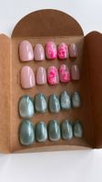 Gelnägel, Gr.M, kurz& rund von Hand bemalt, 2er Pack