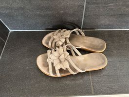 Pantolette beige 37