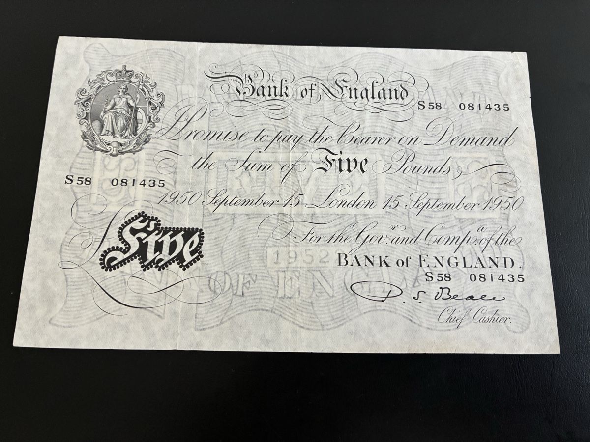 Banconote: 1950s white five pound  – Usato da Dällikon venduto da Woldbanknoten 1