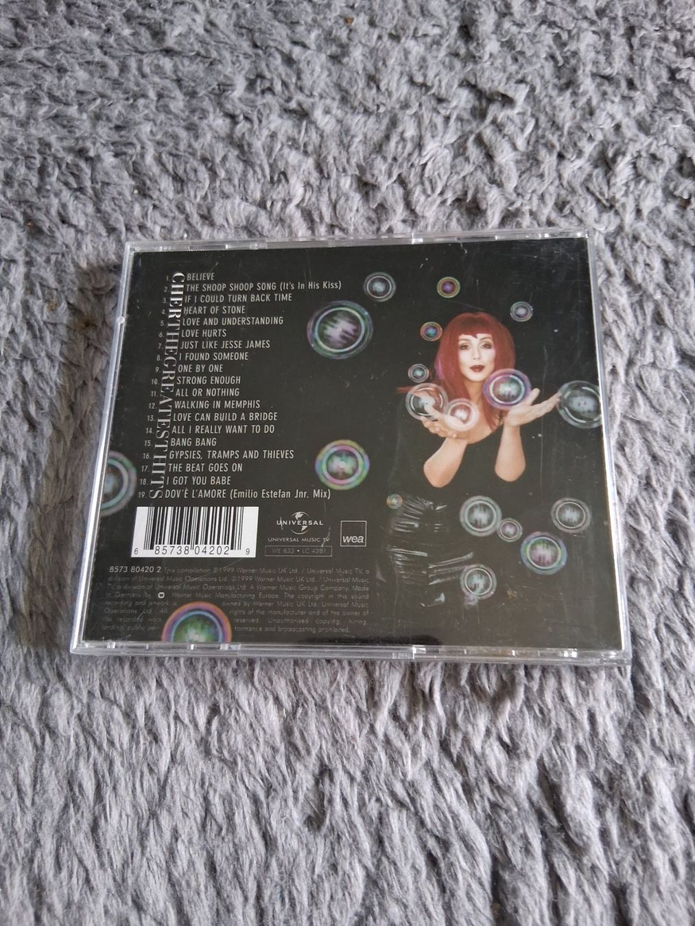 CD: CHER     THE GREATEST HITS       CD – Usato da Wetzikon ZH venduto da Ramones01 1