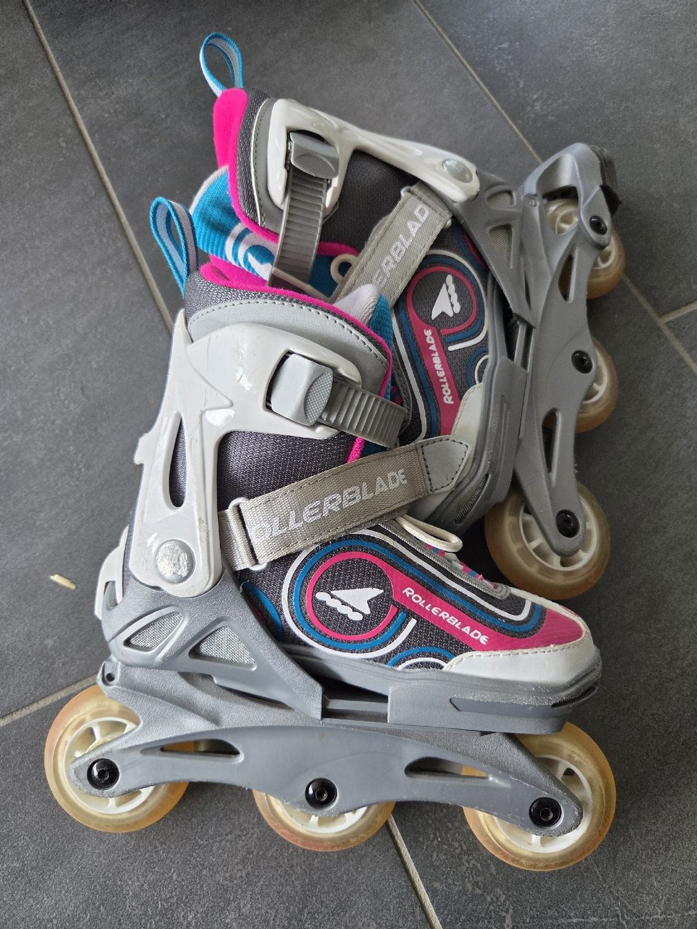 Pattini in linea & Pattini a rotelle: Inline Skates – Usato da Henggart venduto da andreita 1