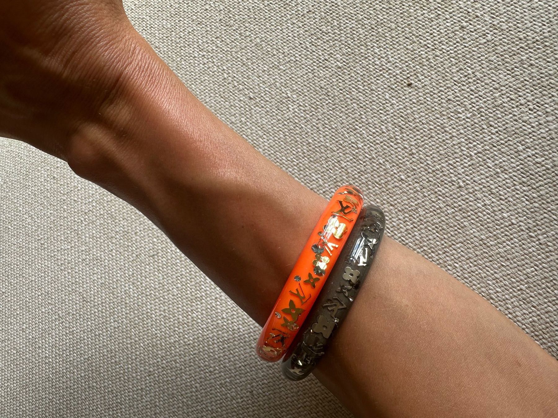 Louis Vuitton Bracciali & Braccialetti: Louis Vuitton Inclusion Thin Gold Orange Bracelet Bangle – Usato da zürich venduto da jane_l 4