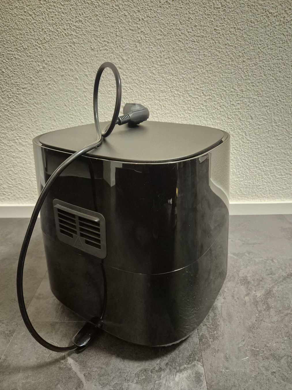 Philips Elettrodomestici da cucina: Philips Airfryer Heissluftfritteuse schwarz gebraucht – Usato da Riedt b. Erlen venduto da AndreasRohner92 4