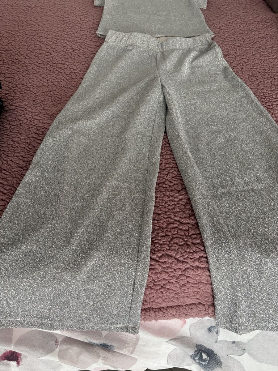 H&M Lotti & Set di vestiti: Completo 2 pezzi bambina – Nuovo e nell'imballaggio originale da Cademario venduto da princy2 1