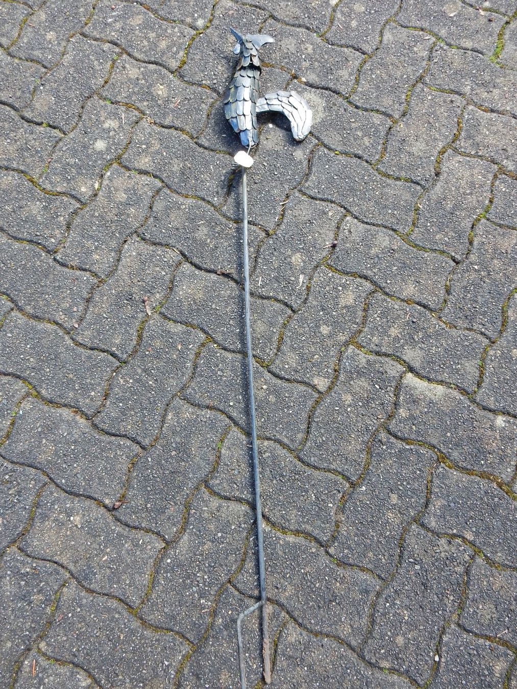 Statuette: Gartendeko Gartenstecker Hahn schwarz-rost Metall Garten – Nuovo (secondo la descrizione) da Jona venduto da simongarden 2