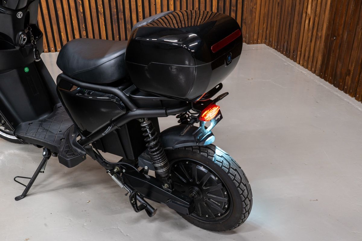 Scooters: Forza Next Escooter ohne Prüfung – Gebraucht aus Merenschwand von DeluxuryMotorsGmbH 4