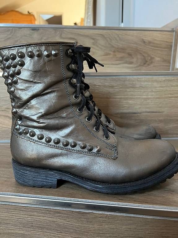 Scarpe da donna: Boots bronze – Usato da Schnottwil venduto da pacha08