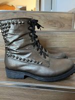 Boots bronze