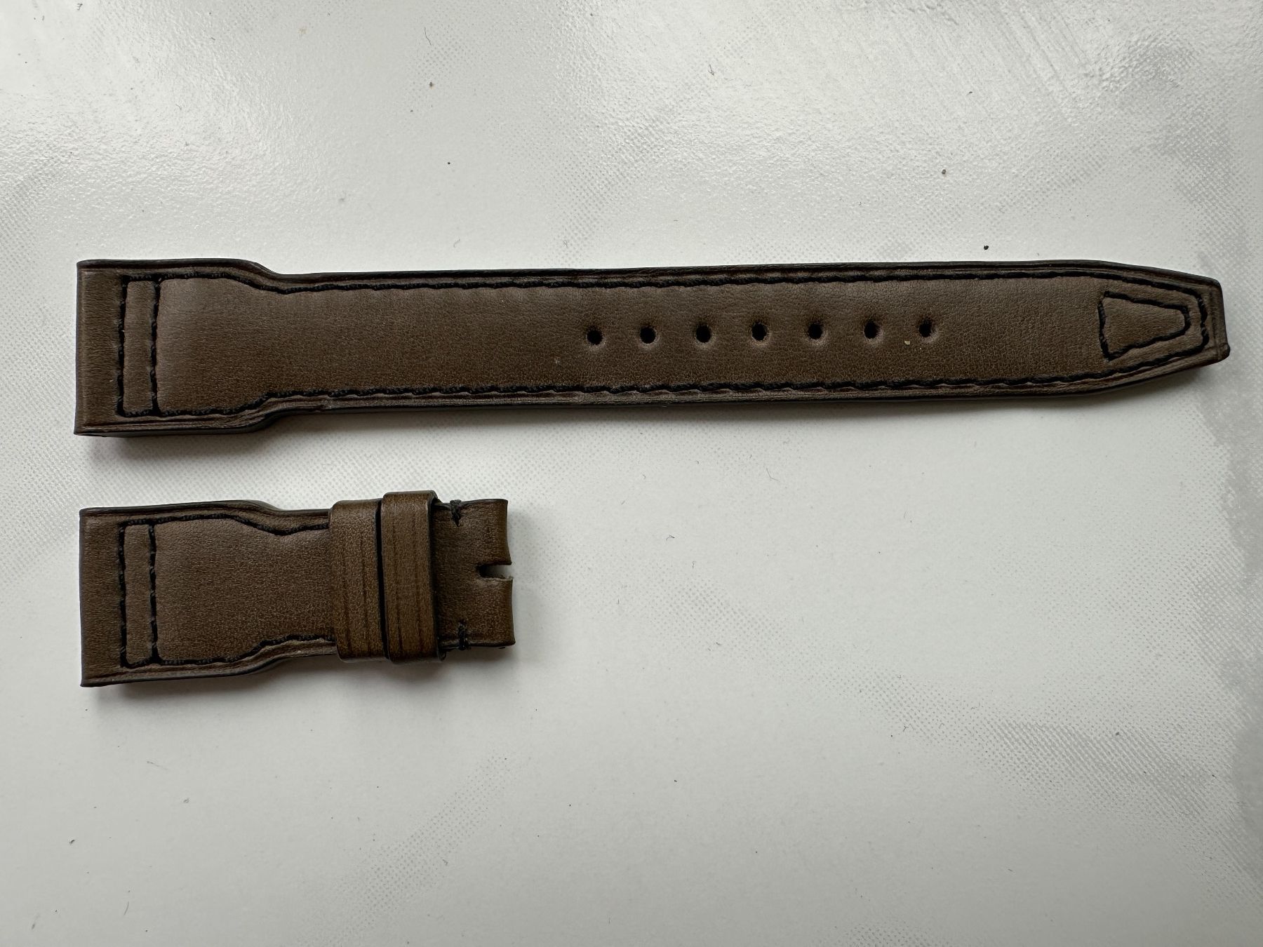 IWC Orologi: IWC Lederband für BIG PILOT – Nuovo e nell'imballaggio originale da Neunkirch venduto da internet-shop