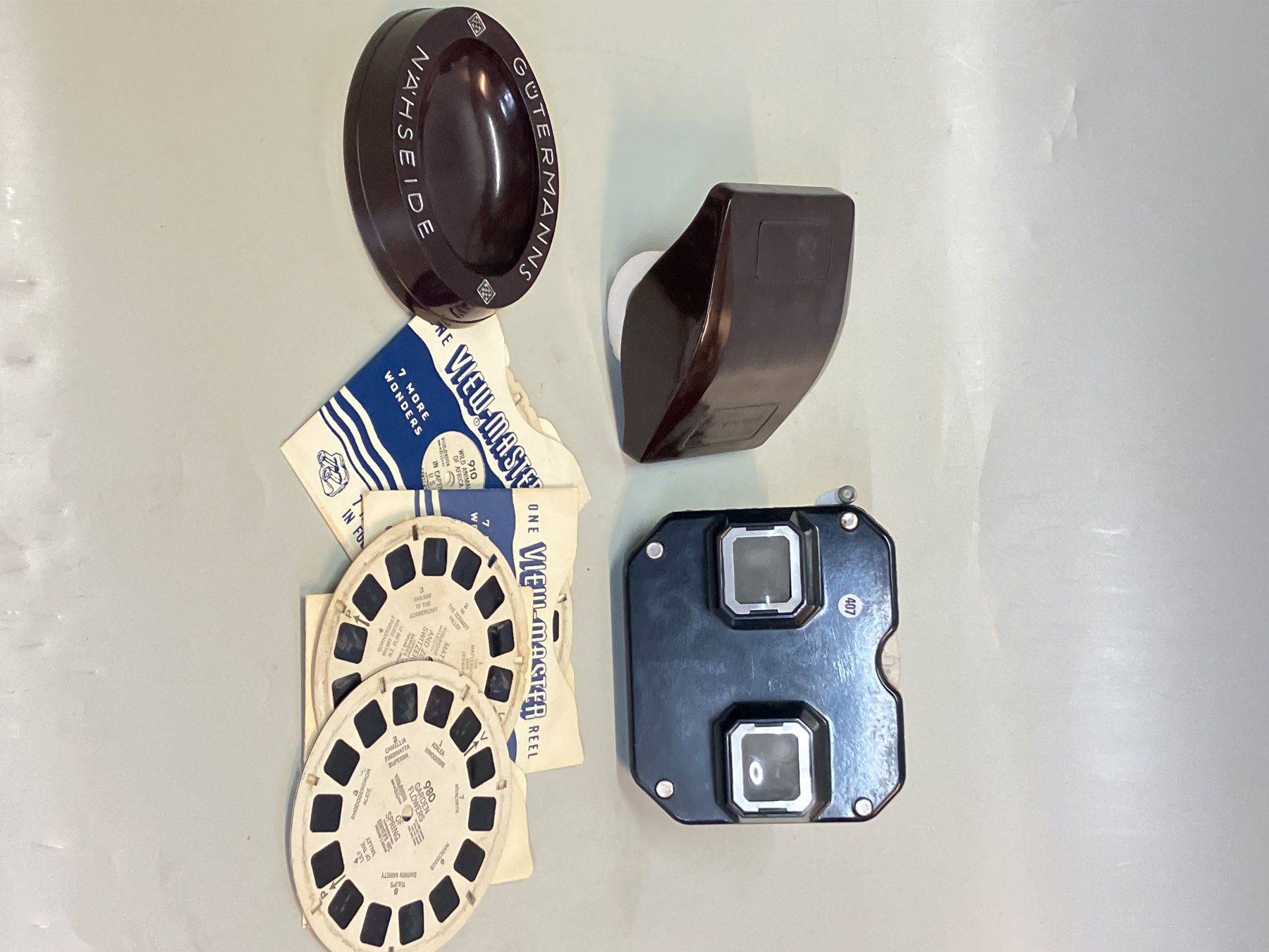 View-master Giocattoli: Lot Bakelit Objekte Sawyers View Master, Tintenroller – Usato da Horw venduto da luzernicus 2