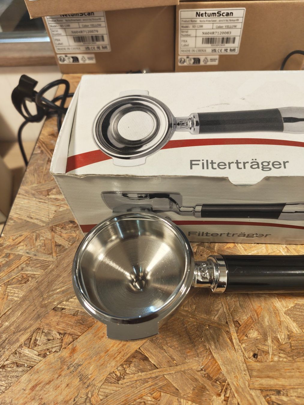 ECM Manufacture Kaffeemaschinen & Espressomaschinen: ECM Filterträger Profi mit 2 Ausläufen – Neu und originalverpackt aus Regensdorf von Sebastian024
