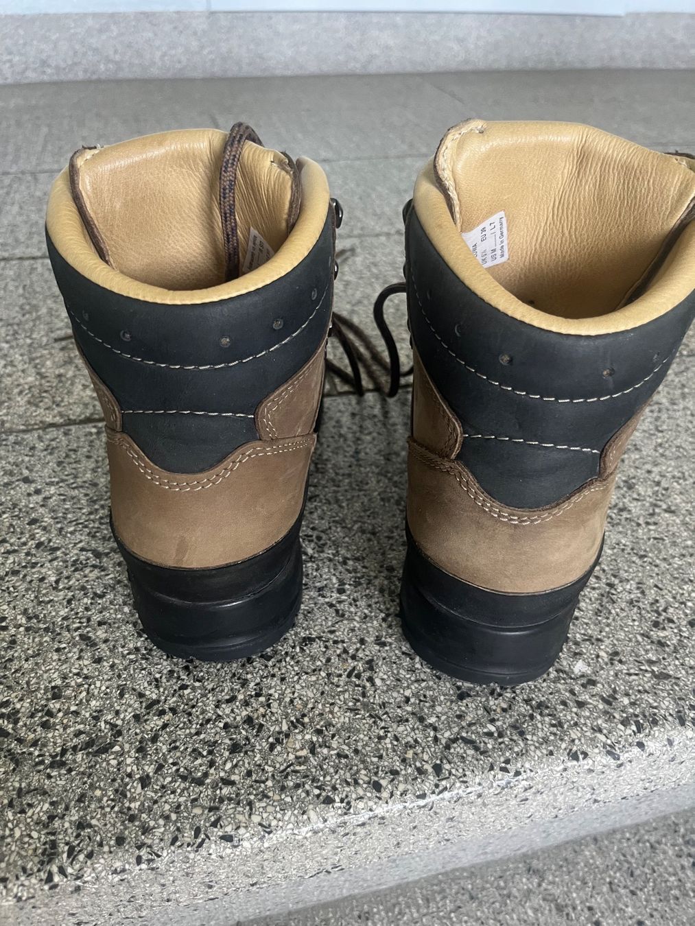 Lowa Scarpe da donna: Wanderschuhe Damen Lowa – Usato da Zürich venduto da myvonne 3