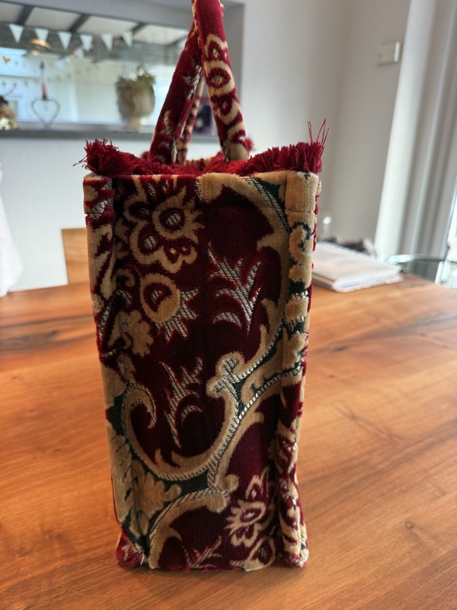 Borse da donna: Tasche Sorena - wunderschön 🤩 – Usato da Bolligen venduto da Rotaniger 2