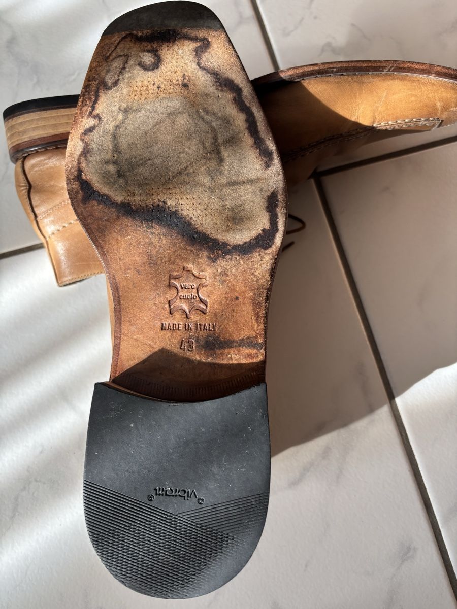 Scarpe da uomo: Scarpe – Nuovo (secondo la descrizione) da Schwyz venduto da Francesca54 3