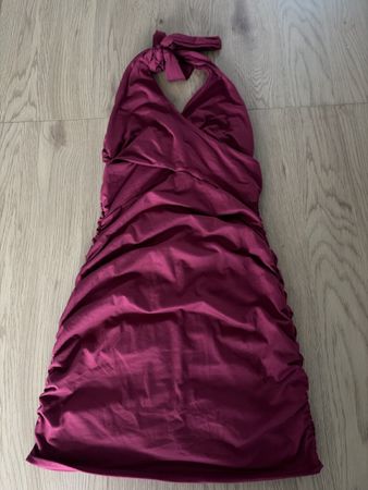 Damen Kleid Weinrot Gr.M gerafft Neckholder NEU