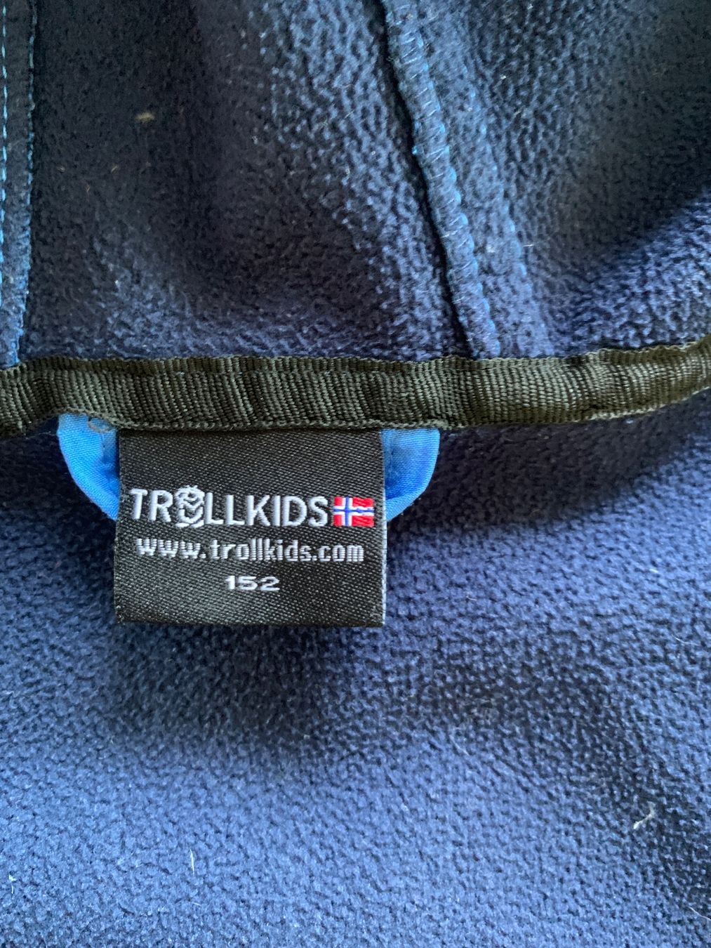 Trollkids Vestes & Manteaux: Trollkids Softshell Jacke (Grösse 152) – D'occasion à Zürich par JuneBaby12 3