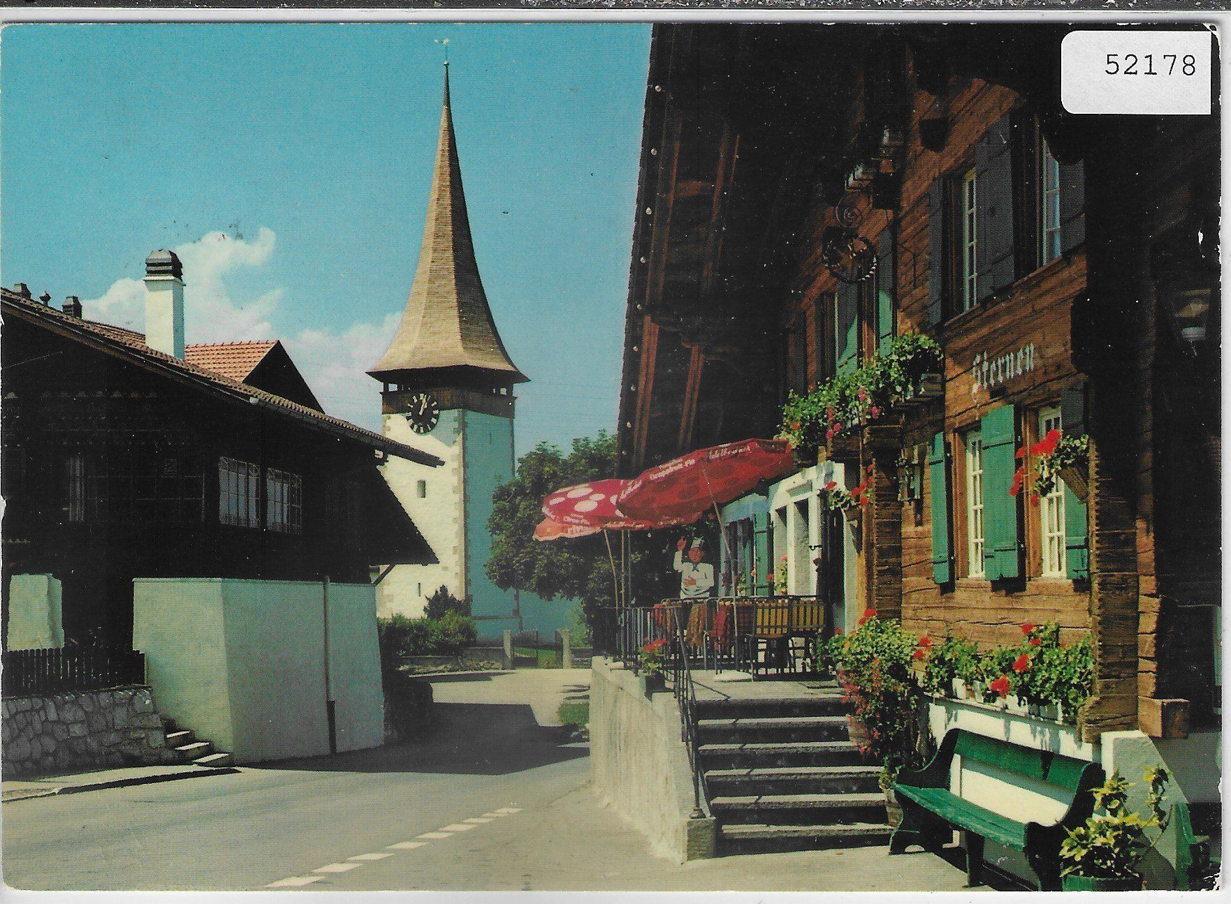 Cartoline postali: Aeschi - Kirche, Gasthaus Sternen – Usato da Ettingen venduto da Kartenplanet