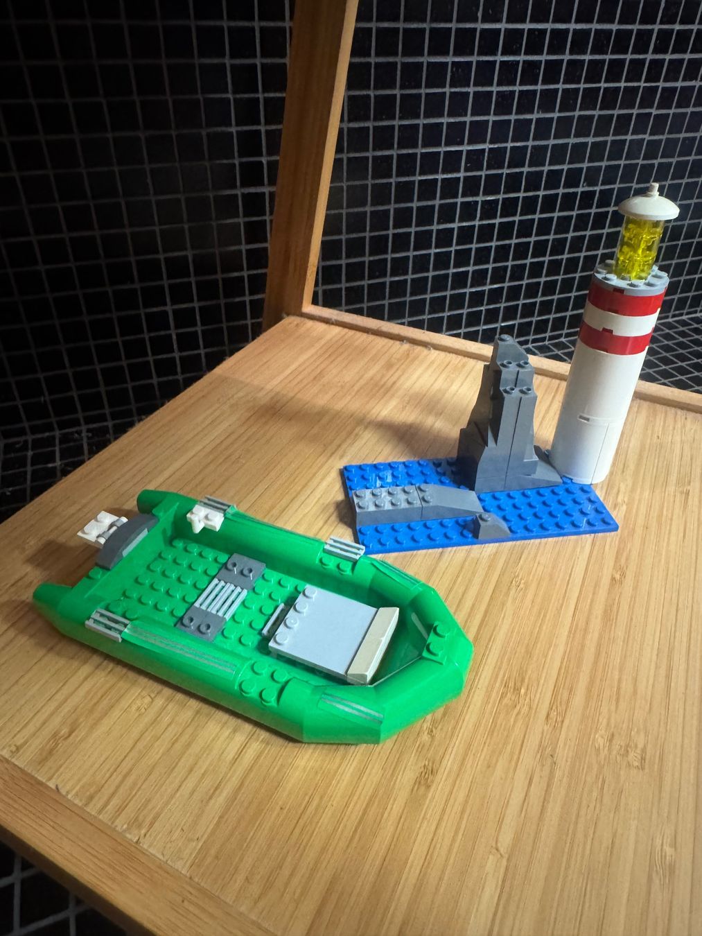 Lego Giocattoli: Lego Boot + Leuchtturm – Usato da Stettlen venduto da t.rentsch