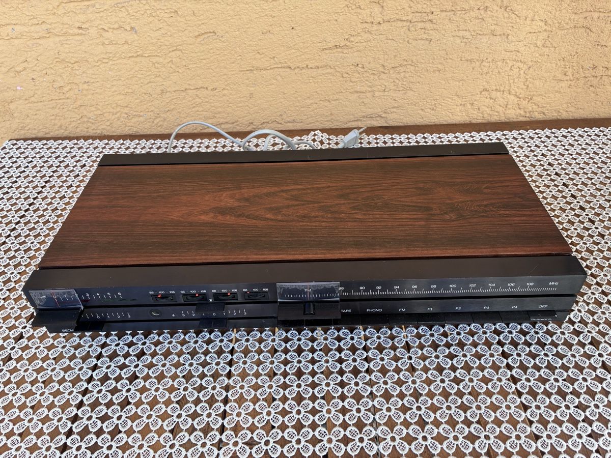 Bang & Olufsen Amplificateurs: Defective B&O Beomaster 1100 – Défectueux à Zürich par HiFiAtelier