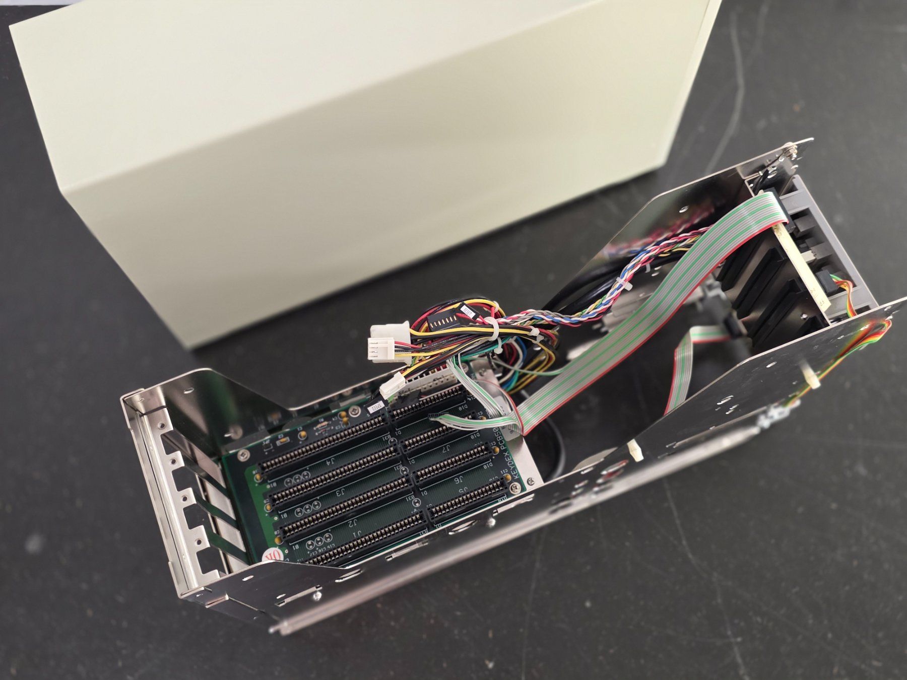 PCs: Retro Modulares Computer Gehäuse – Gebraucht aus Lausen von -Vendetta- 3