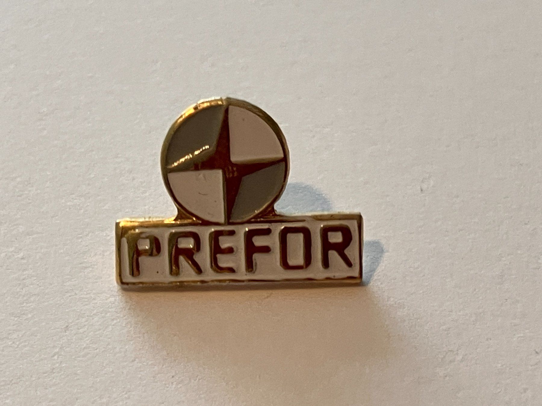 Plaquettes & Badges: 1 Pin Prefor – D'occasion à Basel par djwwpp