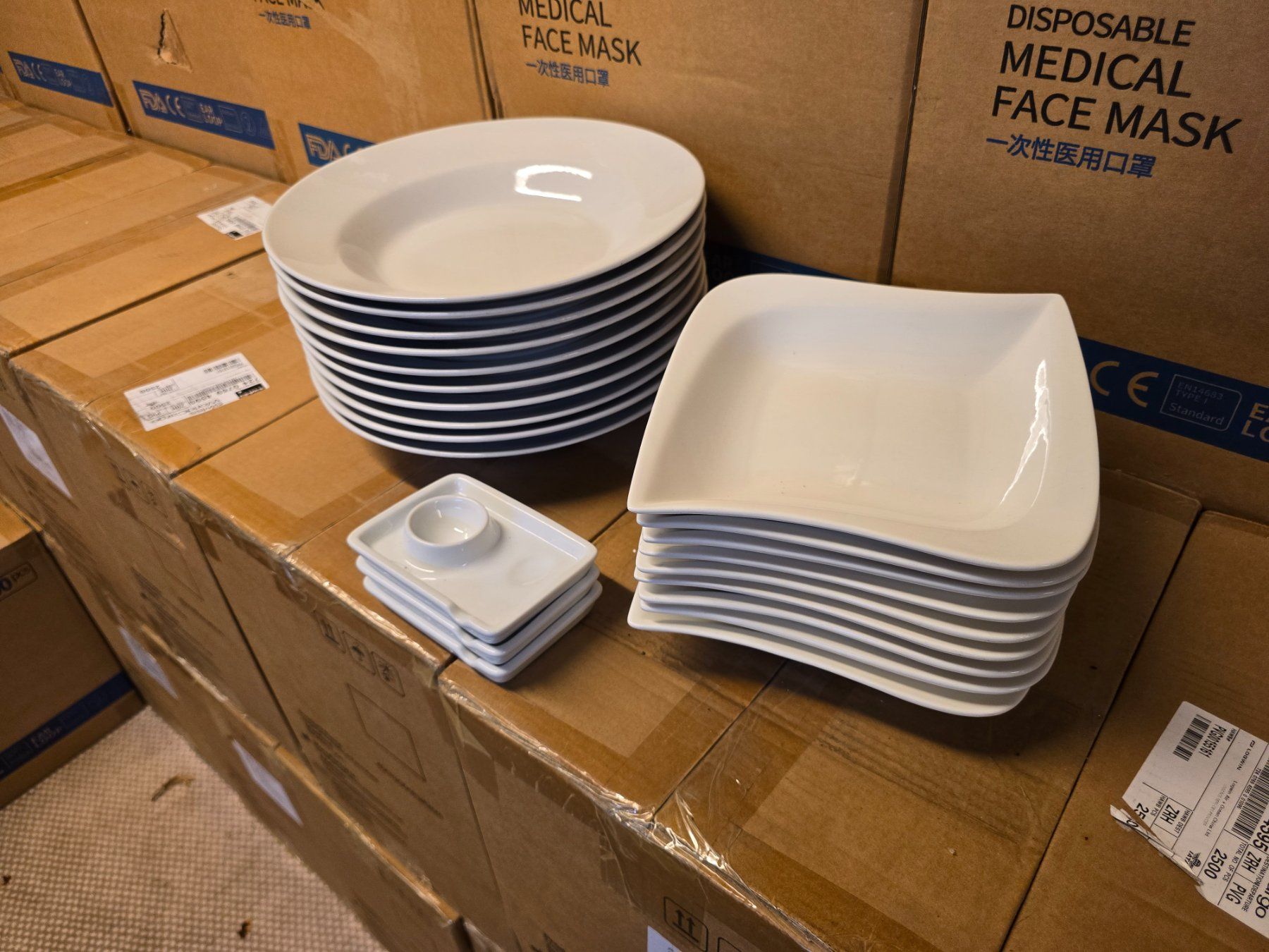 Assiettes: Posten gebrauchter weiser Teller bzw. Geschirr ab 1.- – D'occasion à KRINAU par Mio_Liqstyle 1
