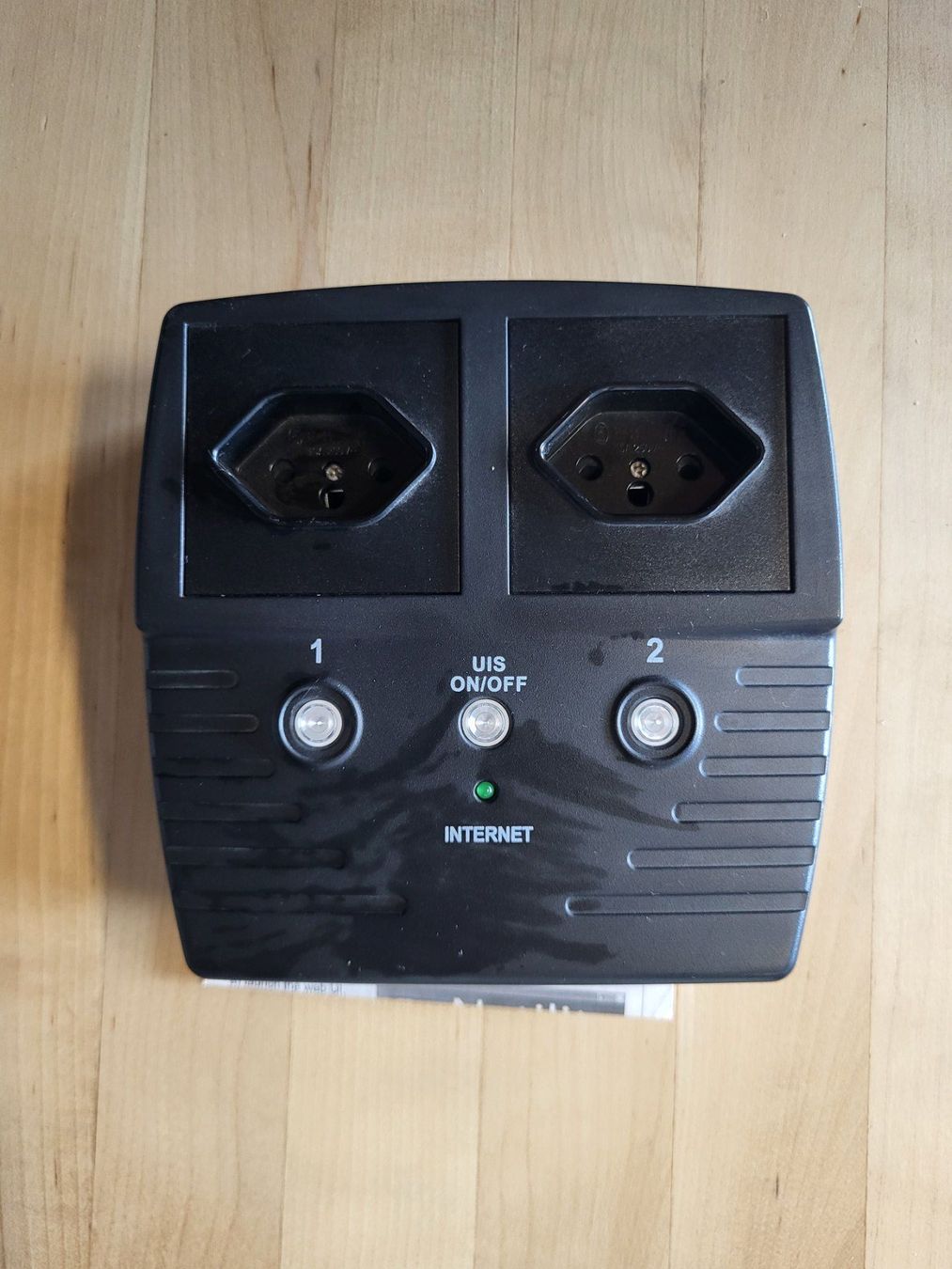 Hub & Switch: MSN UIS-323j LAN Network Switch – Usato da Rümlang venduto da Greenliff