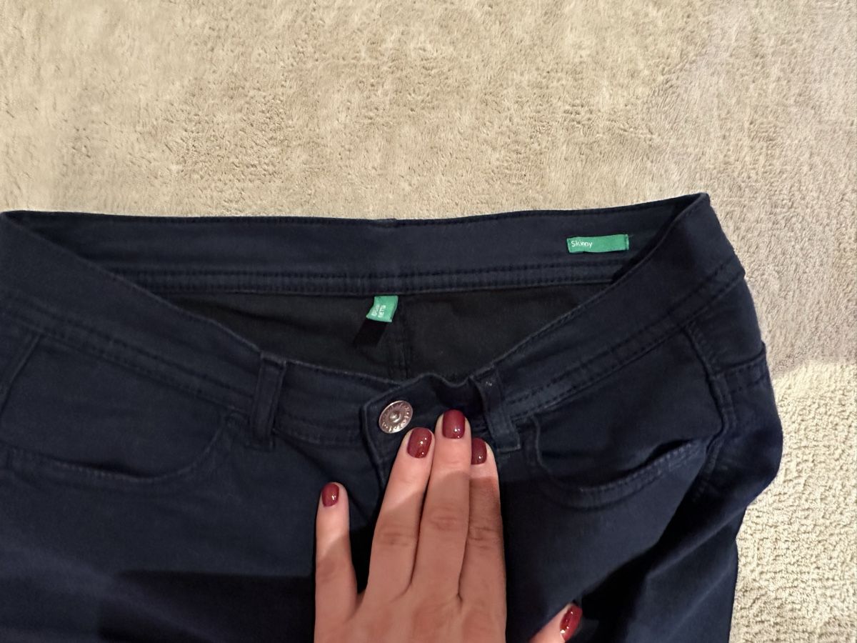 Hosen: Blue trouser size EU 34 – Gebraucht aus Neuchâtel von agn_jc66