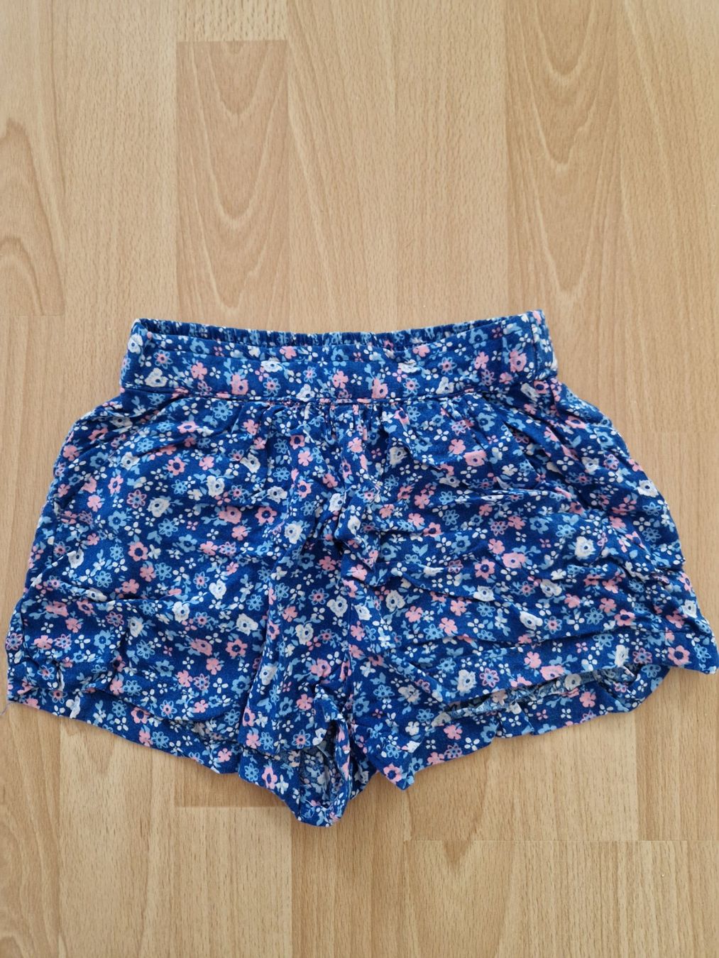 Pantaloni: Shorts – Usato da Wetzikon ZH venduto da Koalawomb08 3