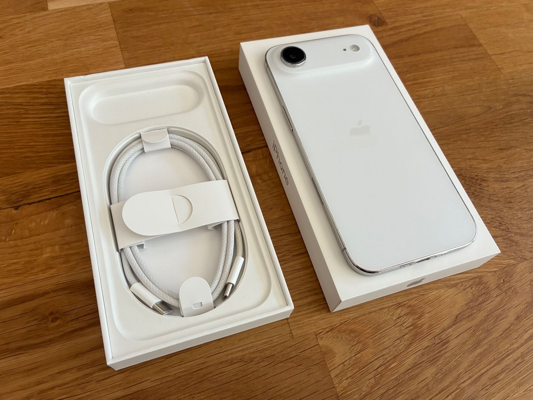 Apple Telefoni cellulari / Smartphones: iPhone Air | Sous Garantie – Usato da Fribourg venduto da Karanoties 5