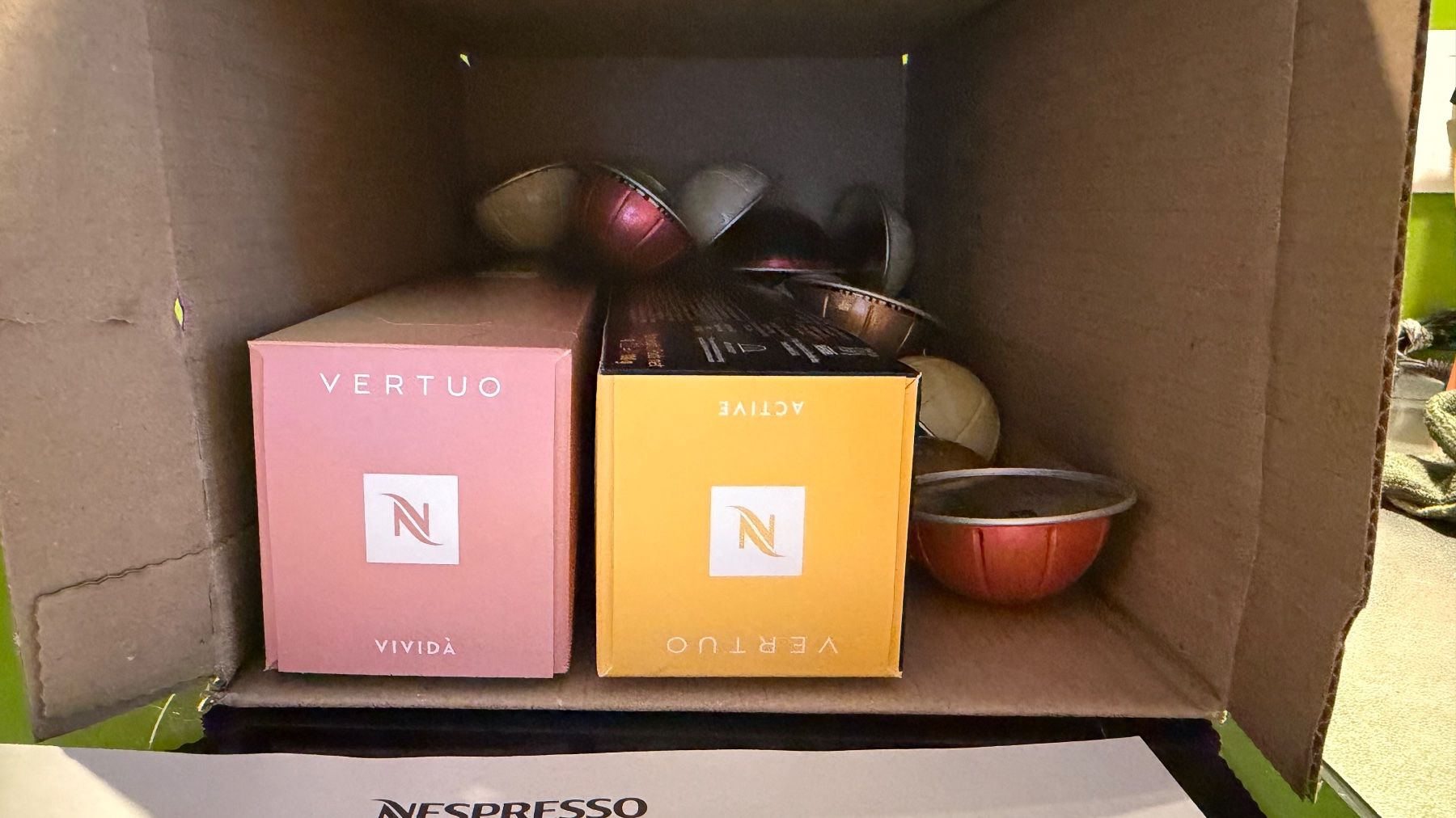 Nespresso Macchine per caffè & Macchine per espresso: Nespresso Vertuo Pop – Usato da Embrach venduto da san_zs9s 6