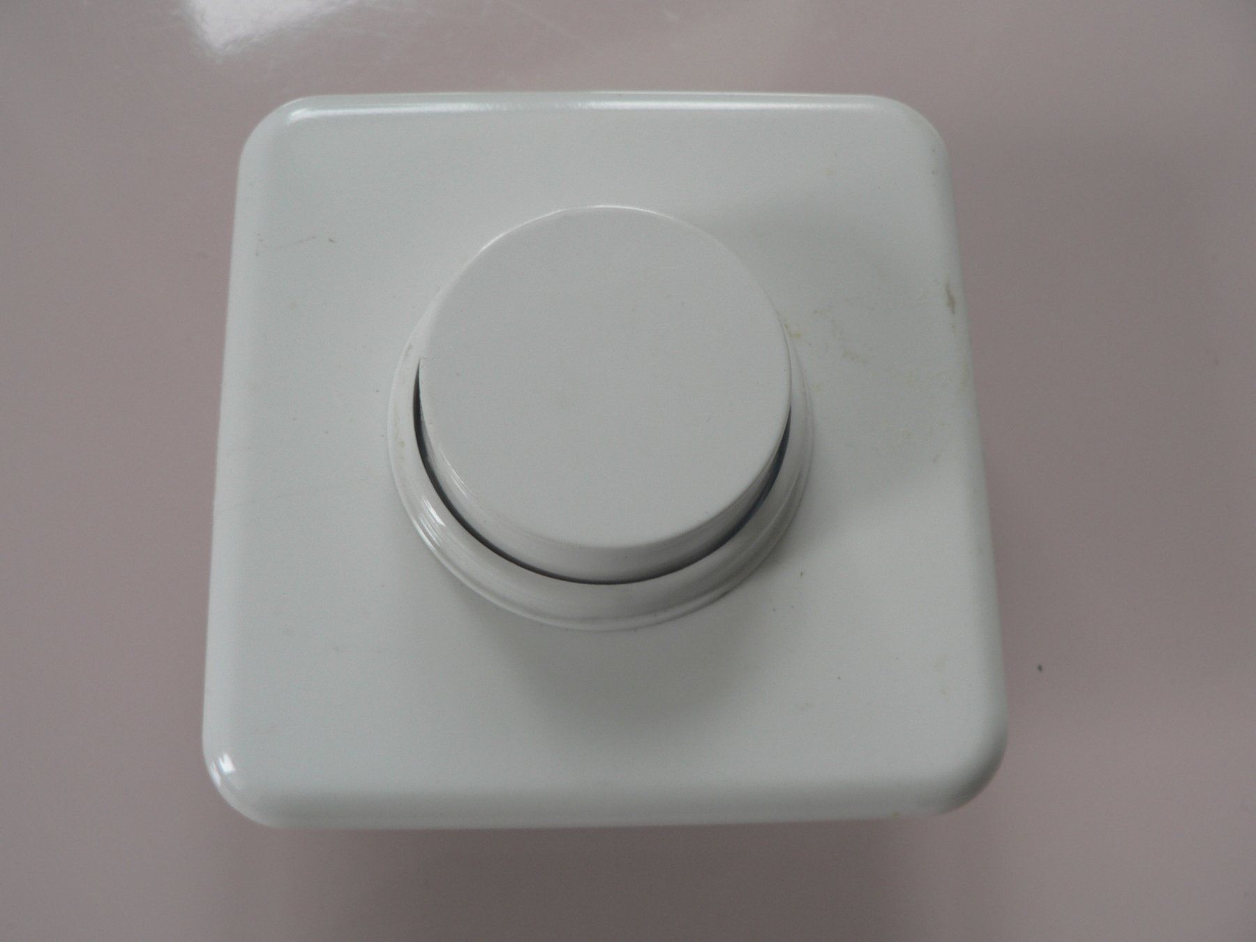 Interruttori: Dimmer UP – Nuovo (secondo la descrizione) da Uerikon venduto da Kdp529