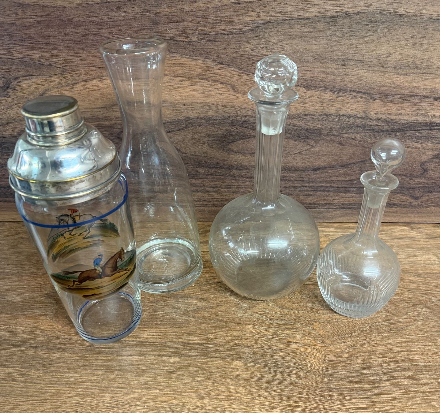 Bicchieri: Antike Glaswaren: Karaffen und Cocktailshaker Set – Usato da Nussbaumen AG venduto da olitech5415