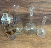 Antike Glaswaren: Karaffen und Cocktailshaker Set