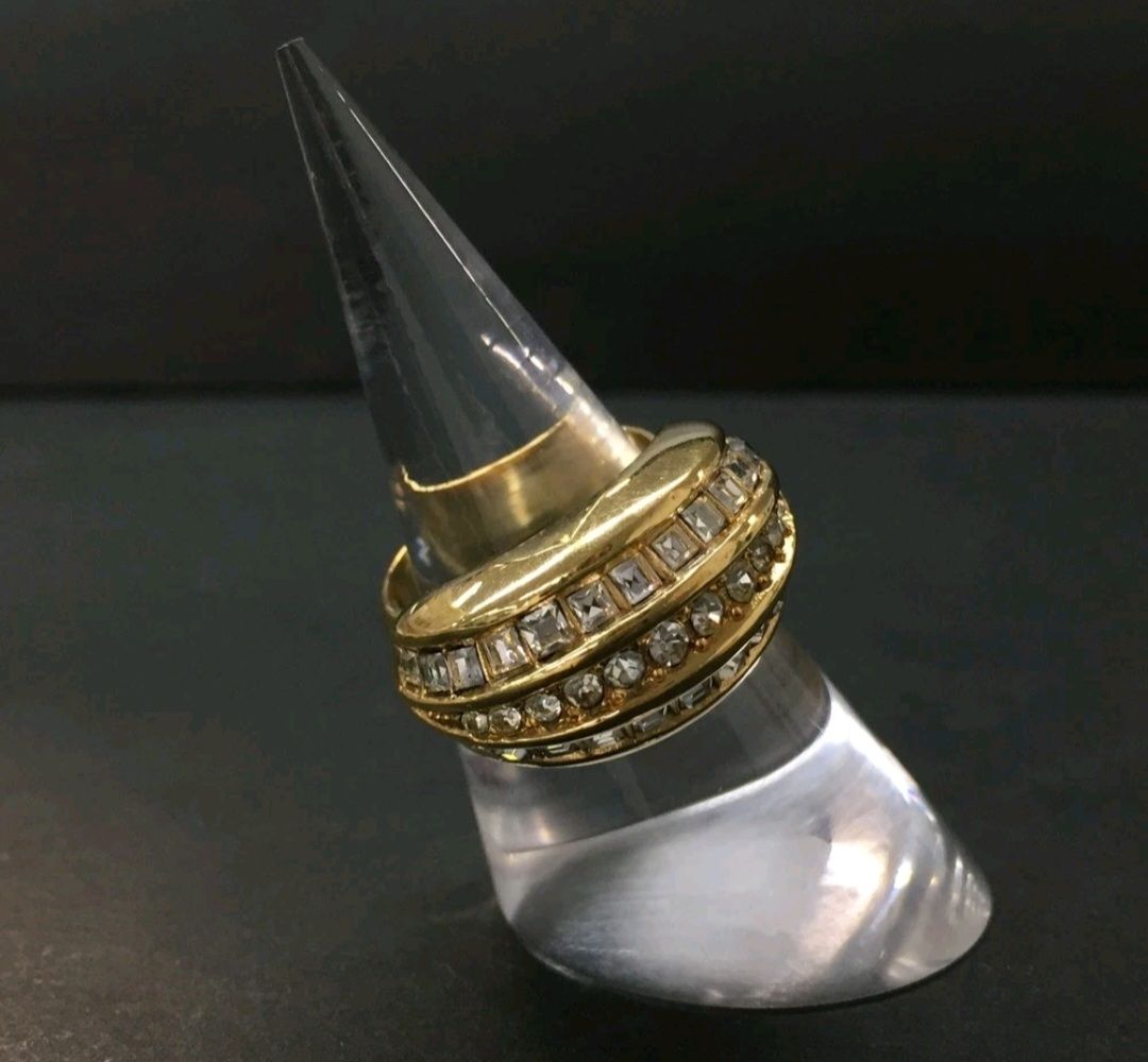 Dior Anelli: Christian Dior Ring – Usato da Glattbrugg venduto da MiaEatsYou