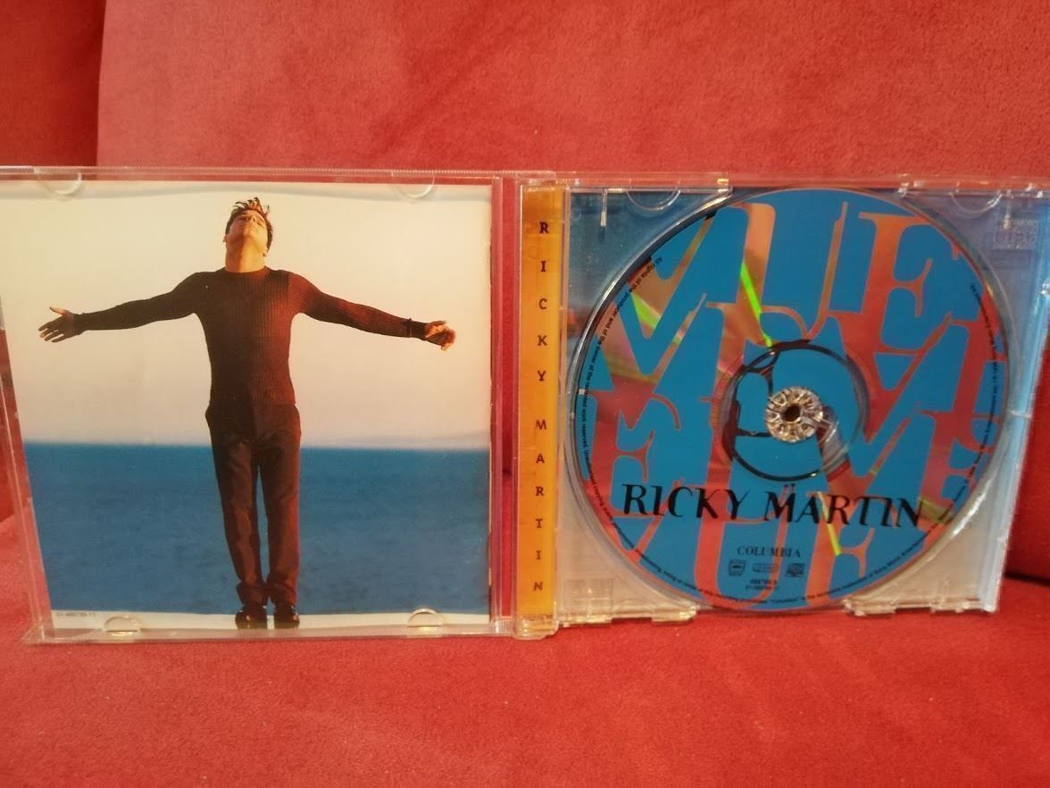 CD: Ricky Martin Vuelve CD – Usato da Zofingen venduto da noise123 2