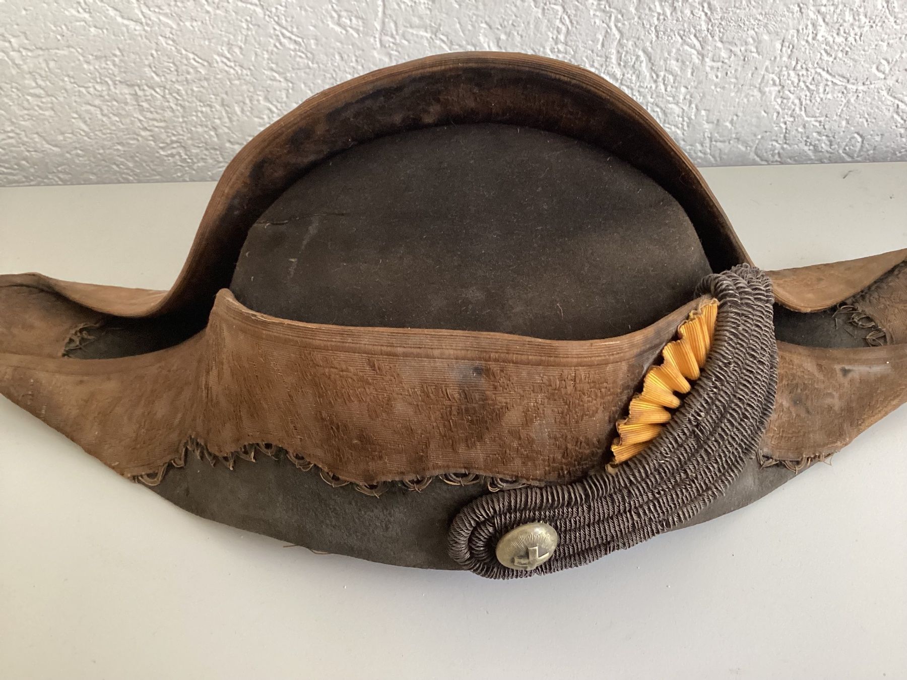 Schweizer Armee Uniformi: Bicorne militaire – Usato da Vouvry venduto da marius09 6