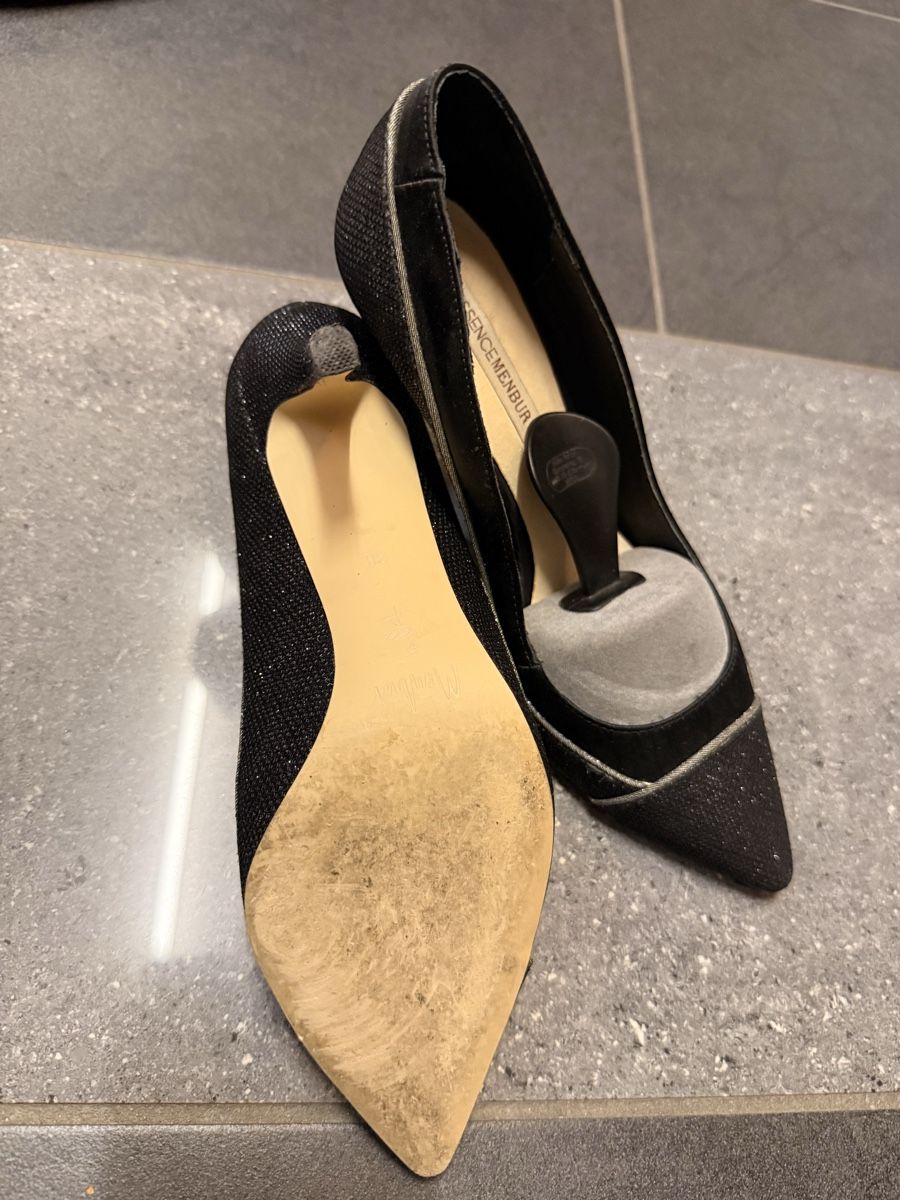 Scarpe da donna: Essence Menpur Pumps Gr. 38 – Usato da Flawil venduto da PWMU 1