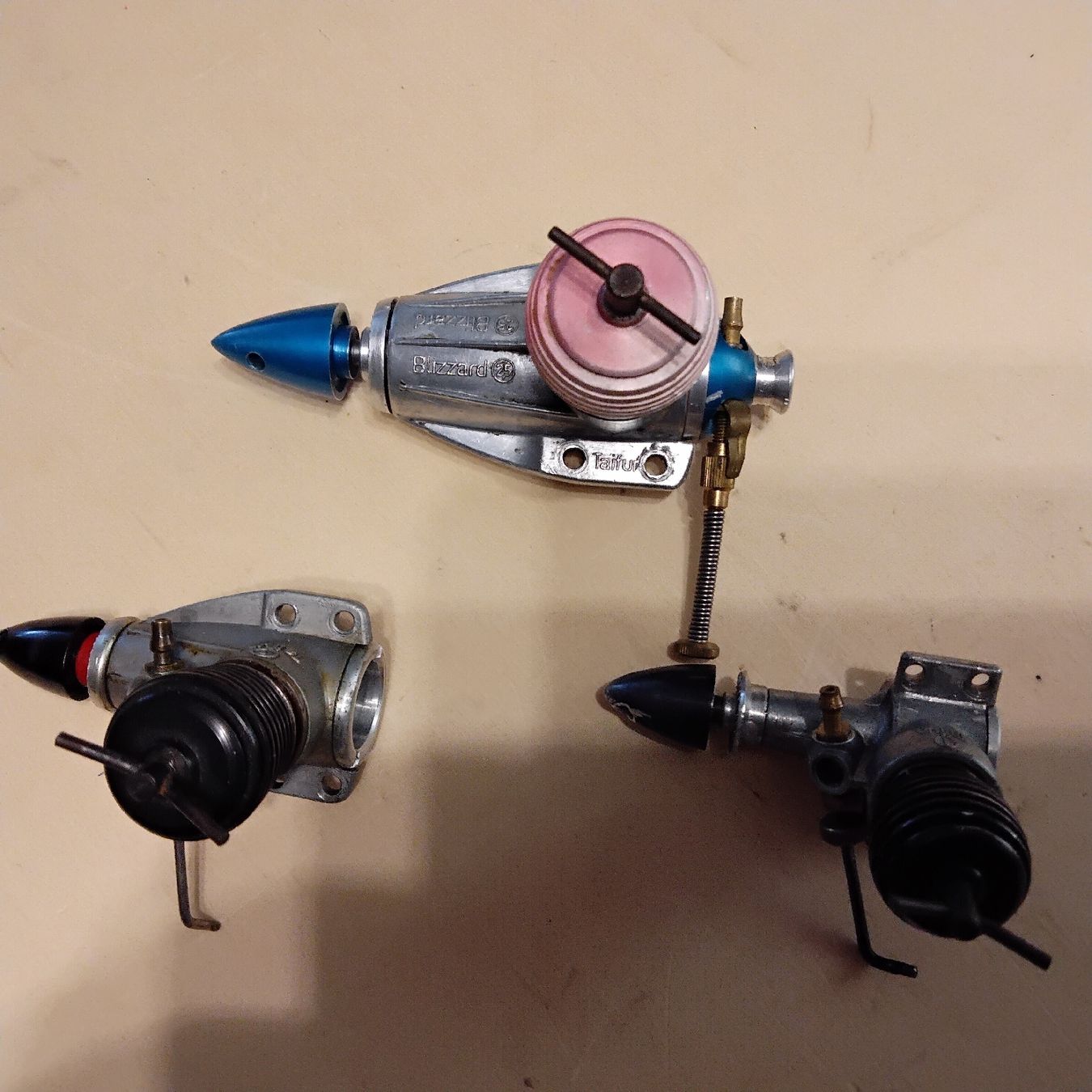 Modellismo RC: 3Stück Taifun Modellmotoren – Usato da Bad Ragaz venduto da Pizalun 2