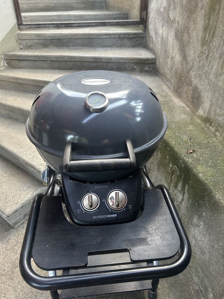 Grils: Gasgrill Ascona Outdoorchef – D'occasion à Merligen par hudler