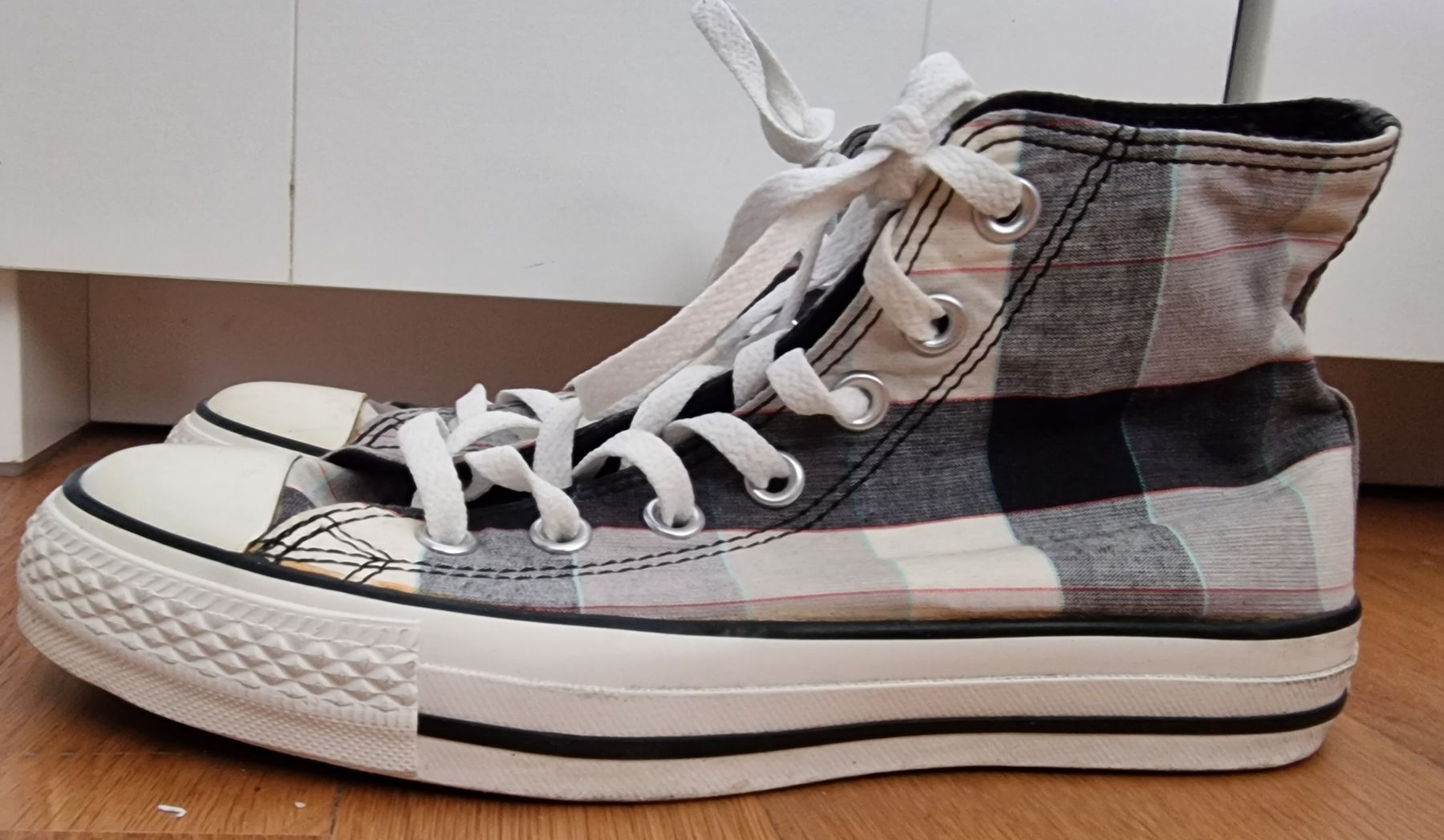 Converse Chaussures femmes: Sneaker Convers – D'occasion à Schmitten FR par lue_9hhv 1